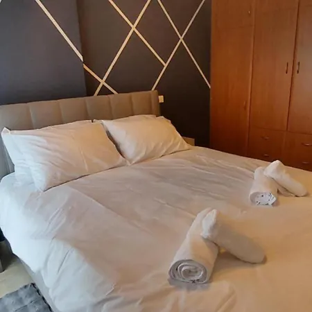 Clock Tower View Διαμέρισμα *