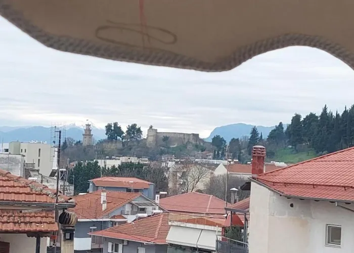 Апартаменты Clock Tower View Трикала